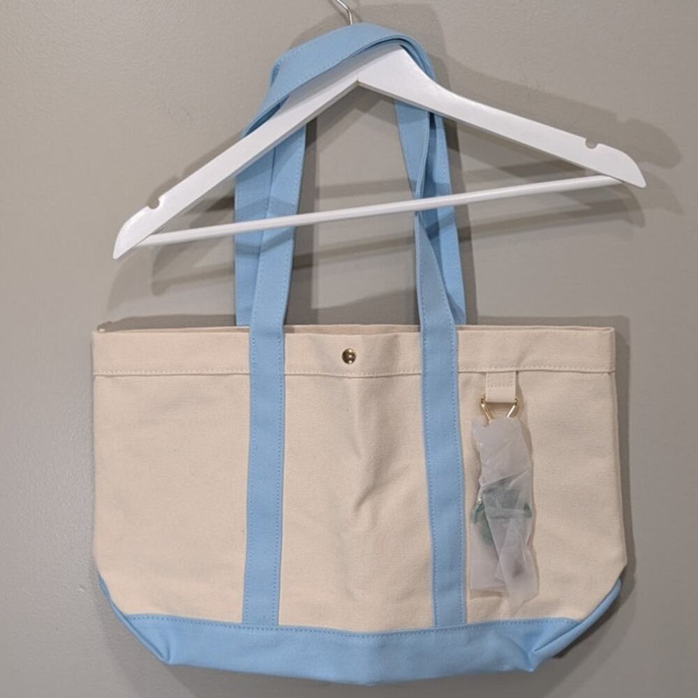 BaubleBar Coastal Essential Tote Classic Retro Style Beach Pool Gym Weekend OS